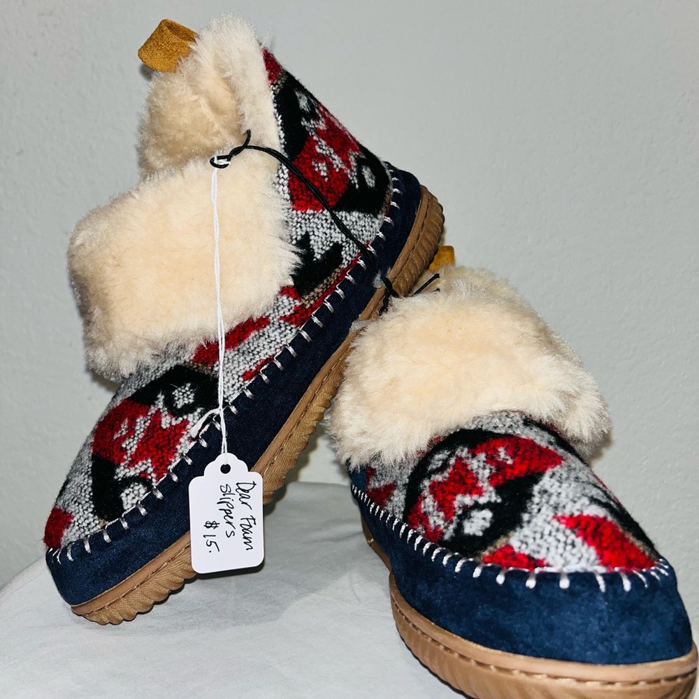 Cozy Patterned Slippers with Faux Fur
